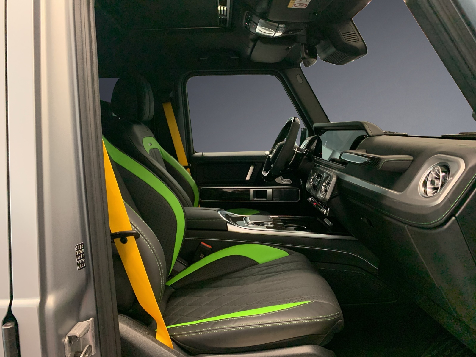 MERCEDES-BENZ G 63 AMG 9G-Tronic-image-6
