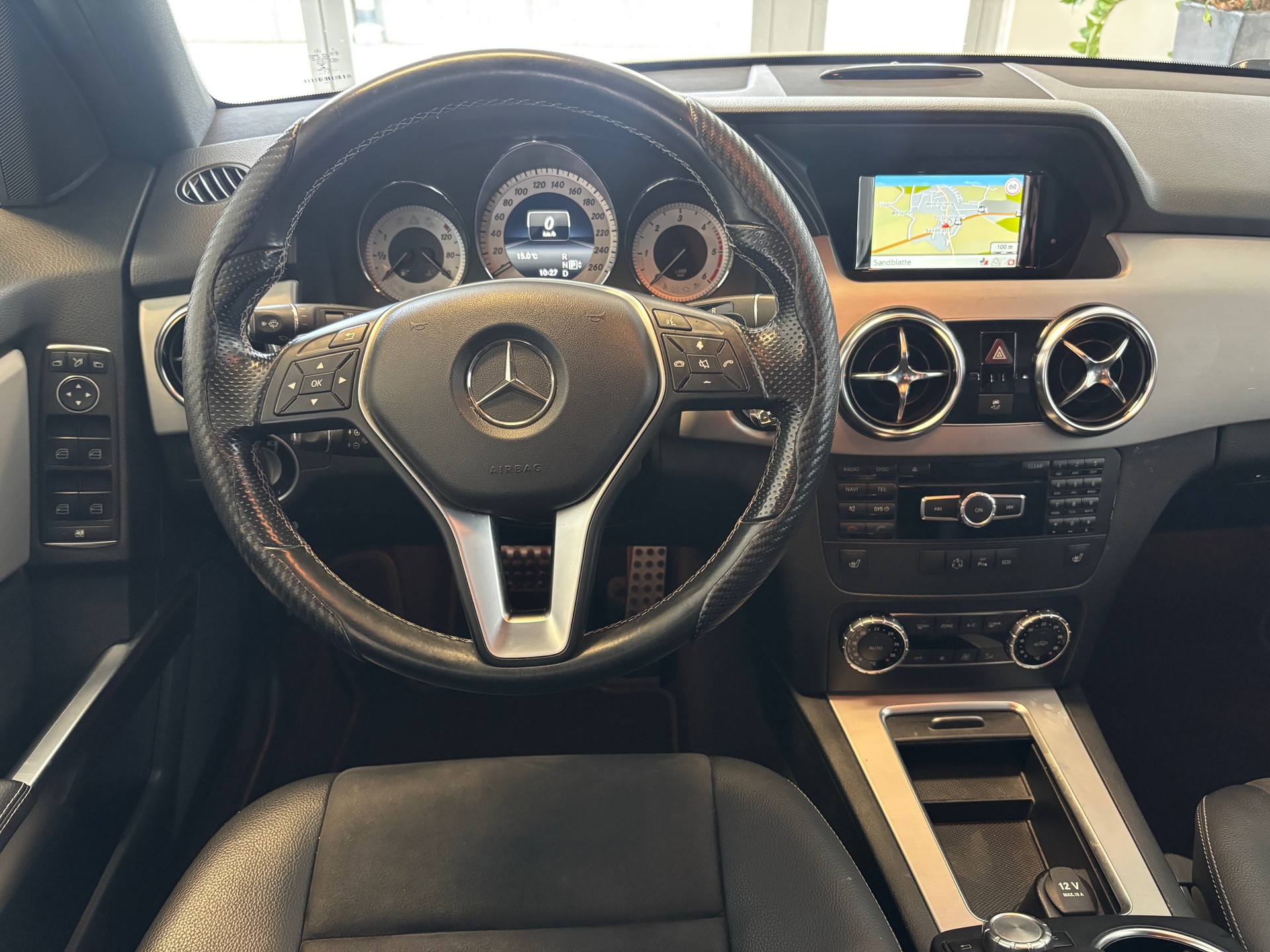 MERCEDES-BENZ GLK 220 AMG Line BlueTEC Swiss Star Ed. 4Matic 7G-Tronic-image-11