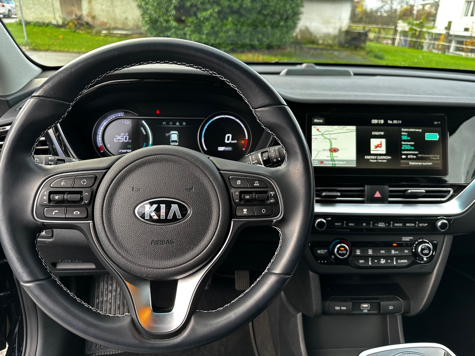 KIA e Niro 39.2 kWh Trend-image-21