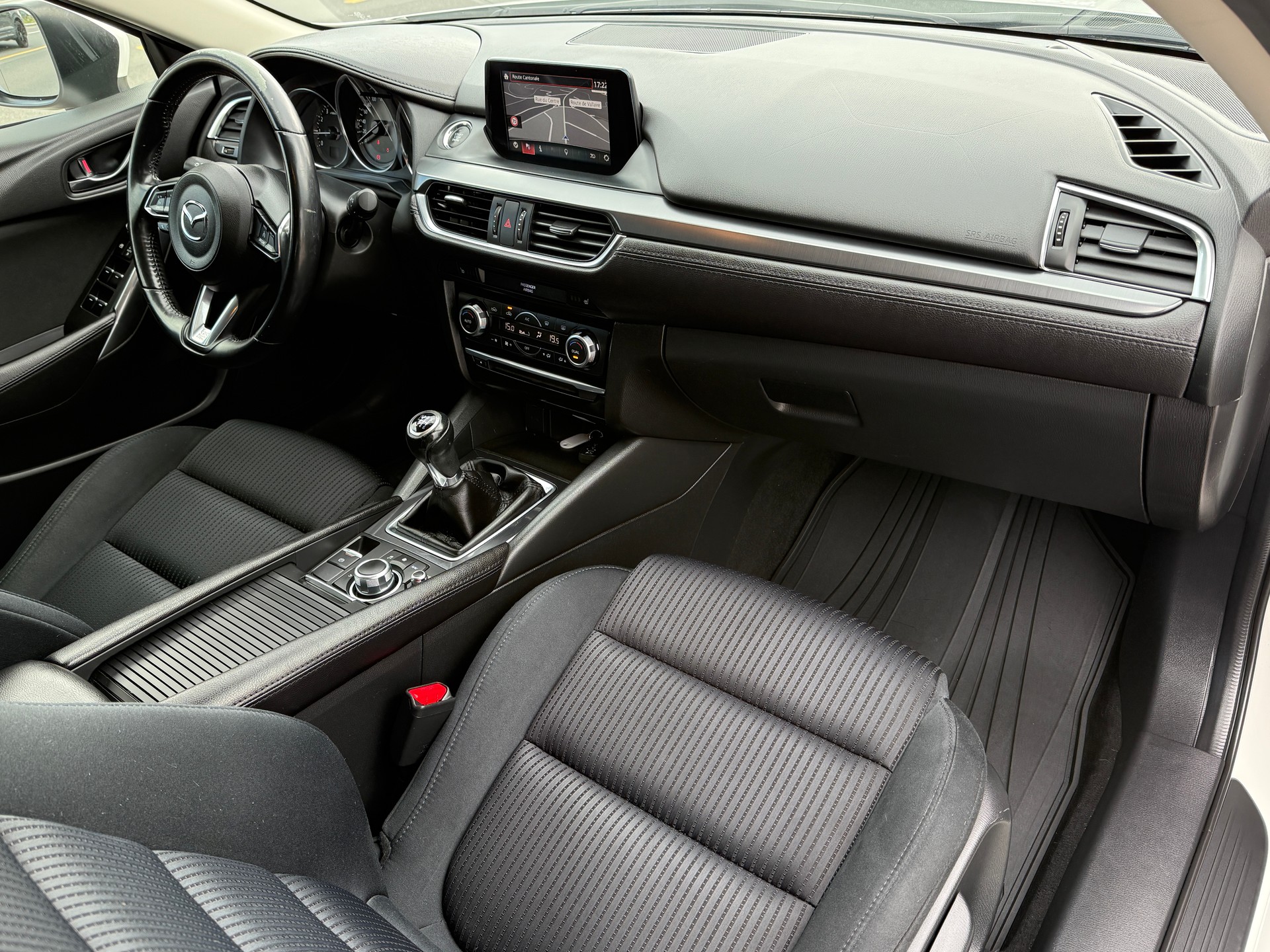MAZDA 6 Sportwagon SKYACTIV-G 165 Ambition-image-13