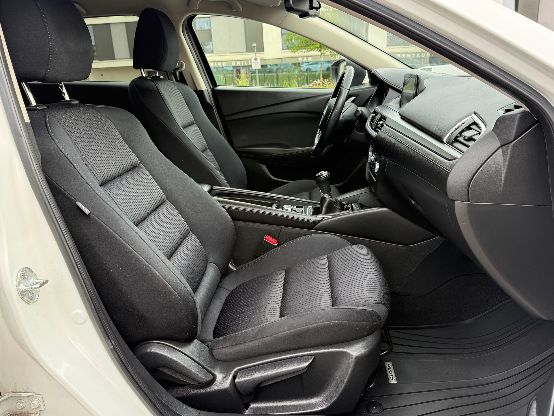 MAZDA 6 Sportwagon SKYACTIV-G 165 Ambition-image-14