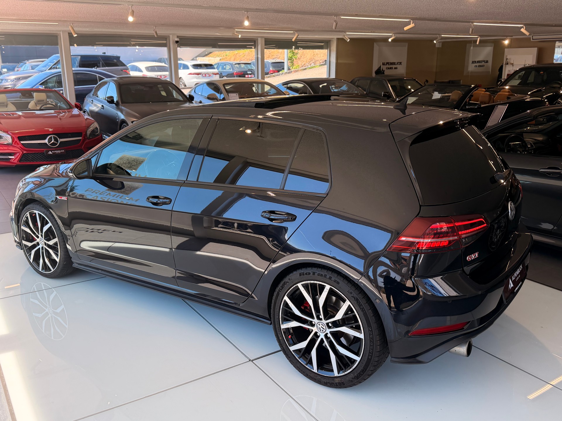 VW Golf 2.0 TSI GTI DSG-image-6