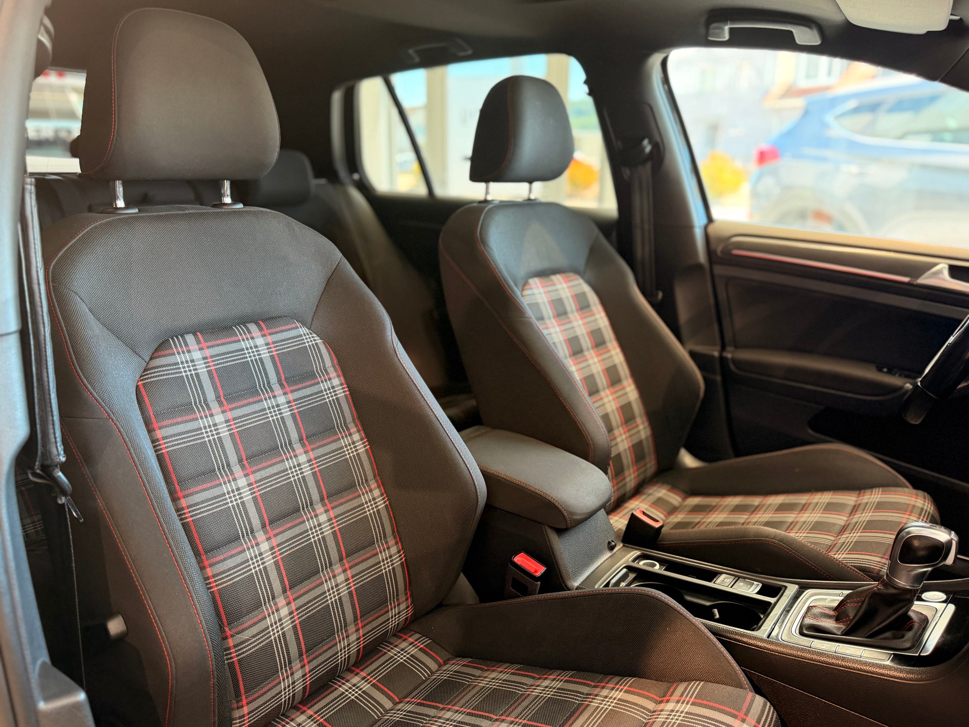 VW Golf 2.0 TSI GTI DSG-image-20