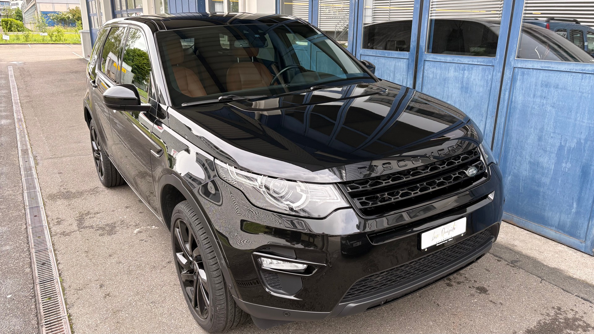 LAND ROVER Discovery Sport 2.0 Si4 HSE Luxury AT9-image-7