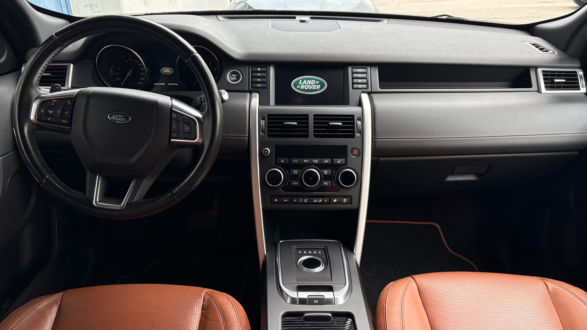 LAND ROVER Discovery Sport 2.0 Si4 HSE Luxury AT9-image-12