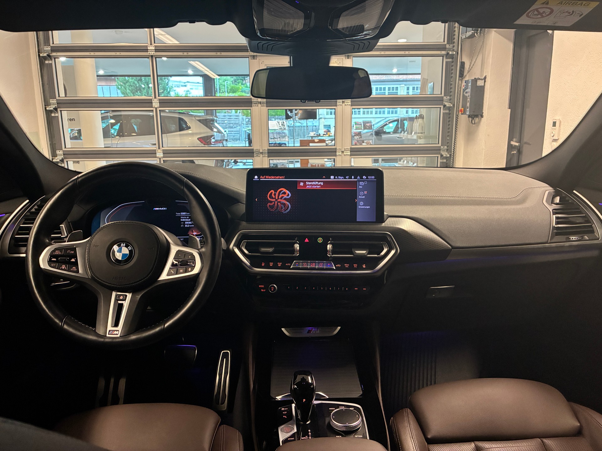 BMW X4 M40i-image-11