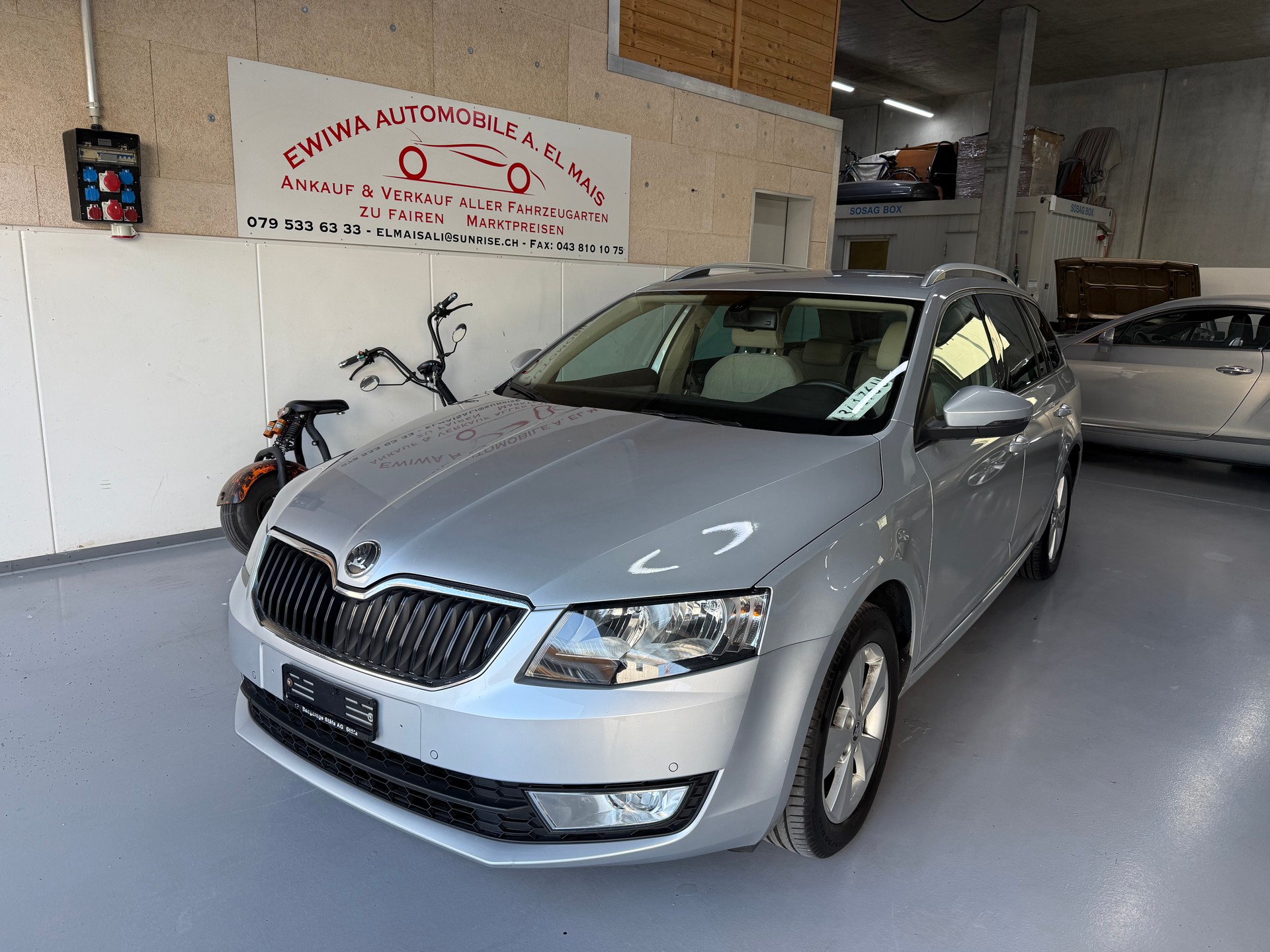 SKODA Octavia Combi 1.8 TSI Elegance 4x4 DSG