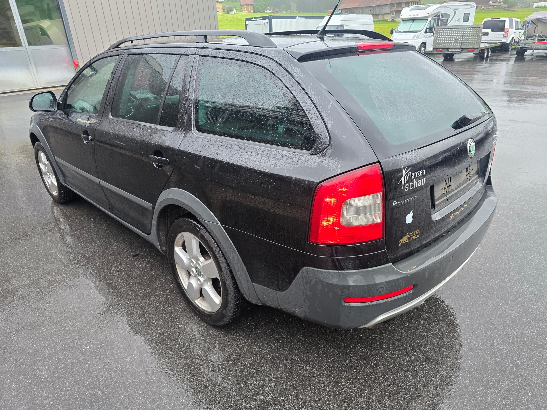 SKODA Octavia Scout 2.0 TDI 4x4-image-6
