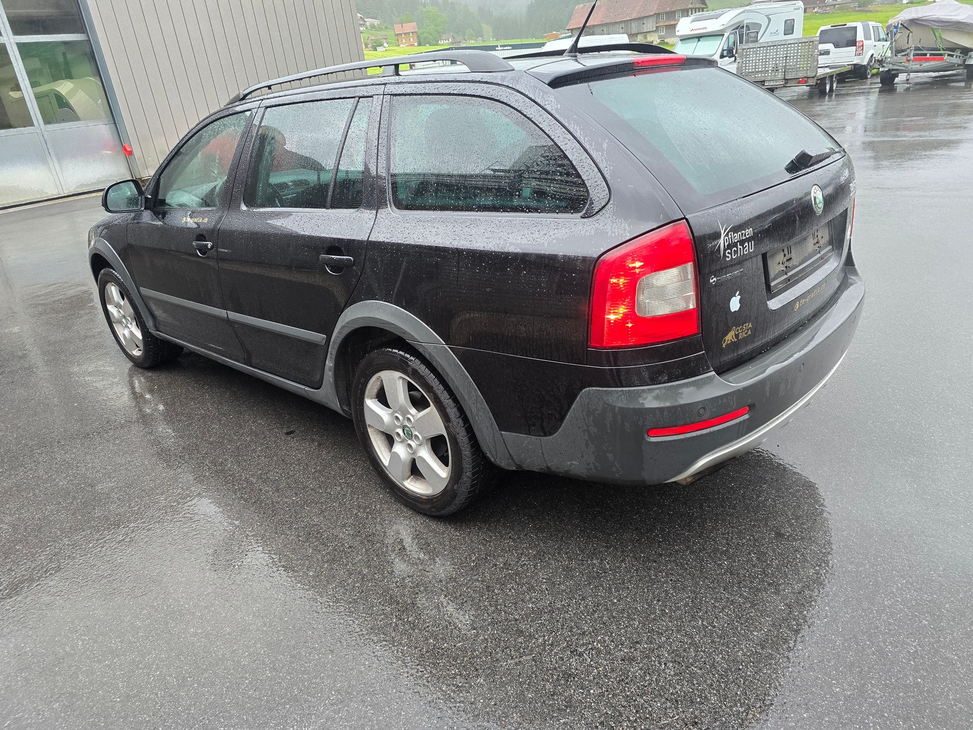 SKODA Octavia Scout 2.0 TDI 4x4-image-4