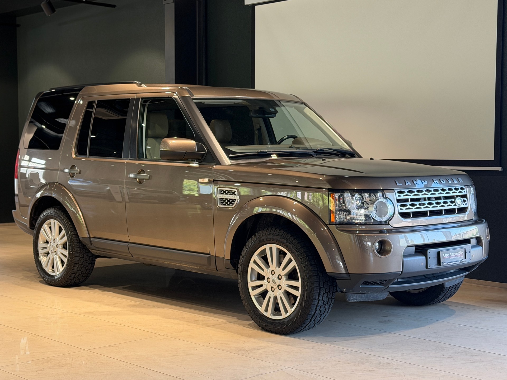 LAND ROVER Discovery 4 3.0 SDV6 HSE Automatic