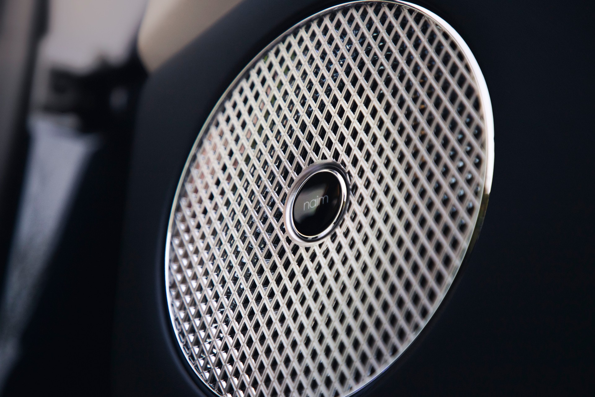 BENTLEY 6.0 W12 Mulliner-image-8