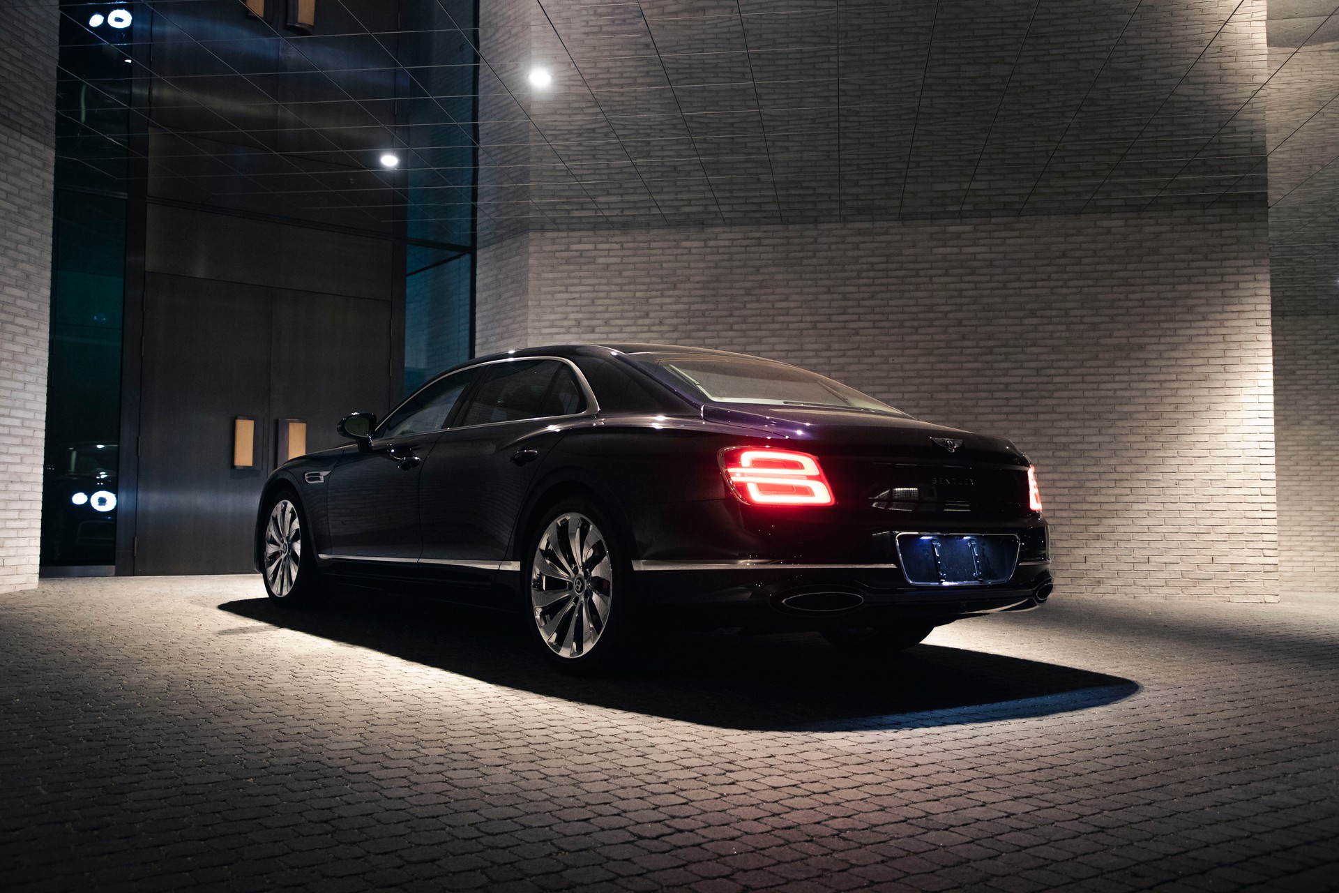 BENTLEY 6.0 W12 Mulliner-image-14