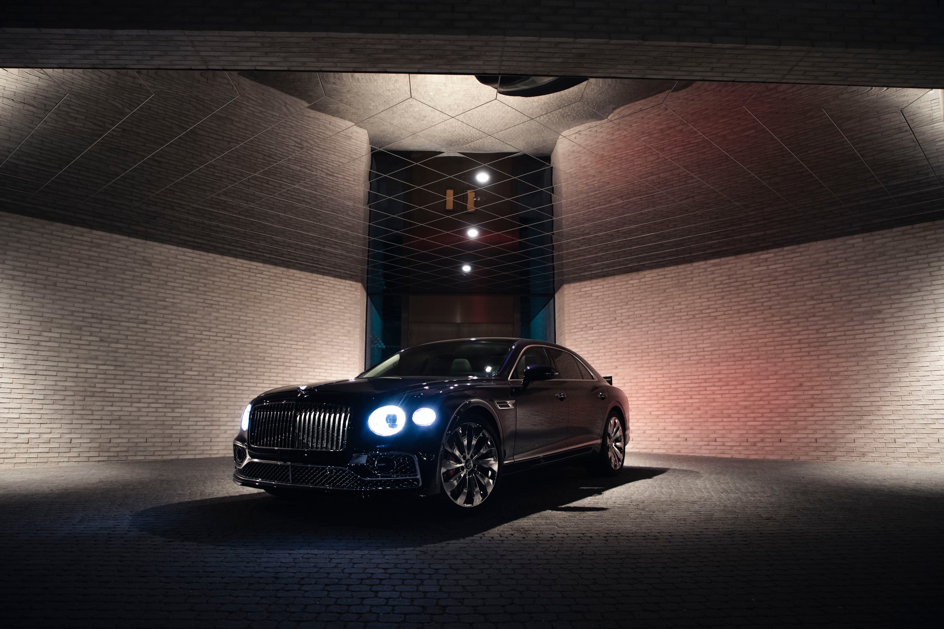 BENTLEY 6.0 W12 Mulliner-image-12