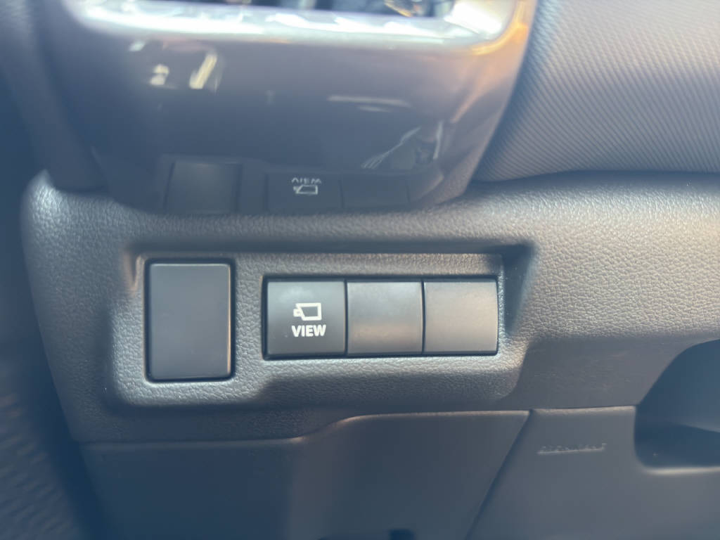 TOYOTA Urban Cruiser Premium AWD-image-5