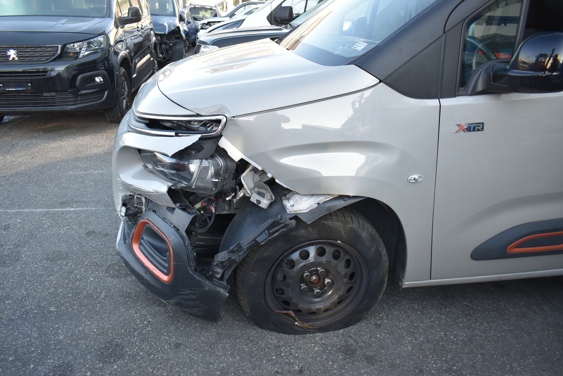 CITROEN Berlingo 1.5 BlueHDi Live-image-1