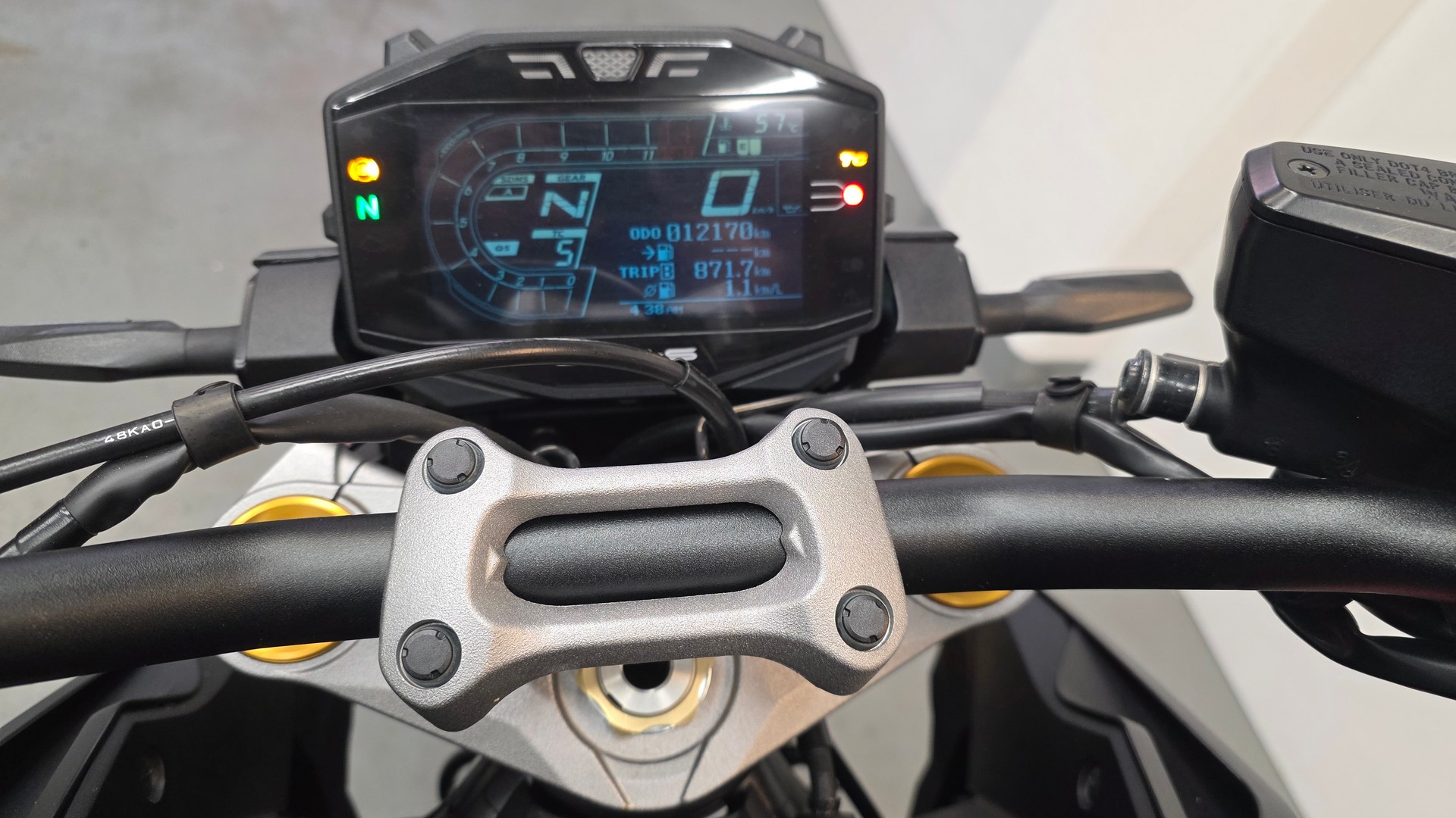 SUZUKI GSX-S 1000-image-6