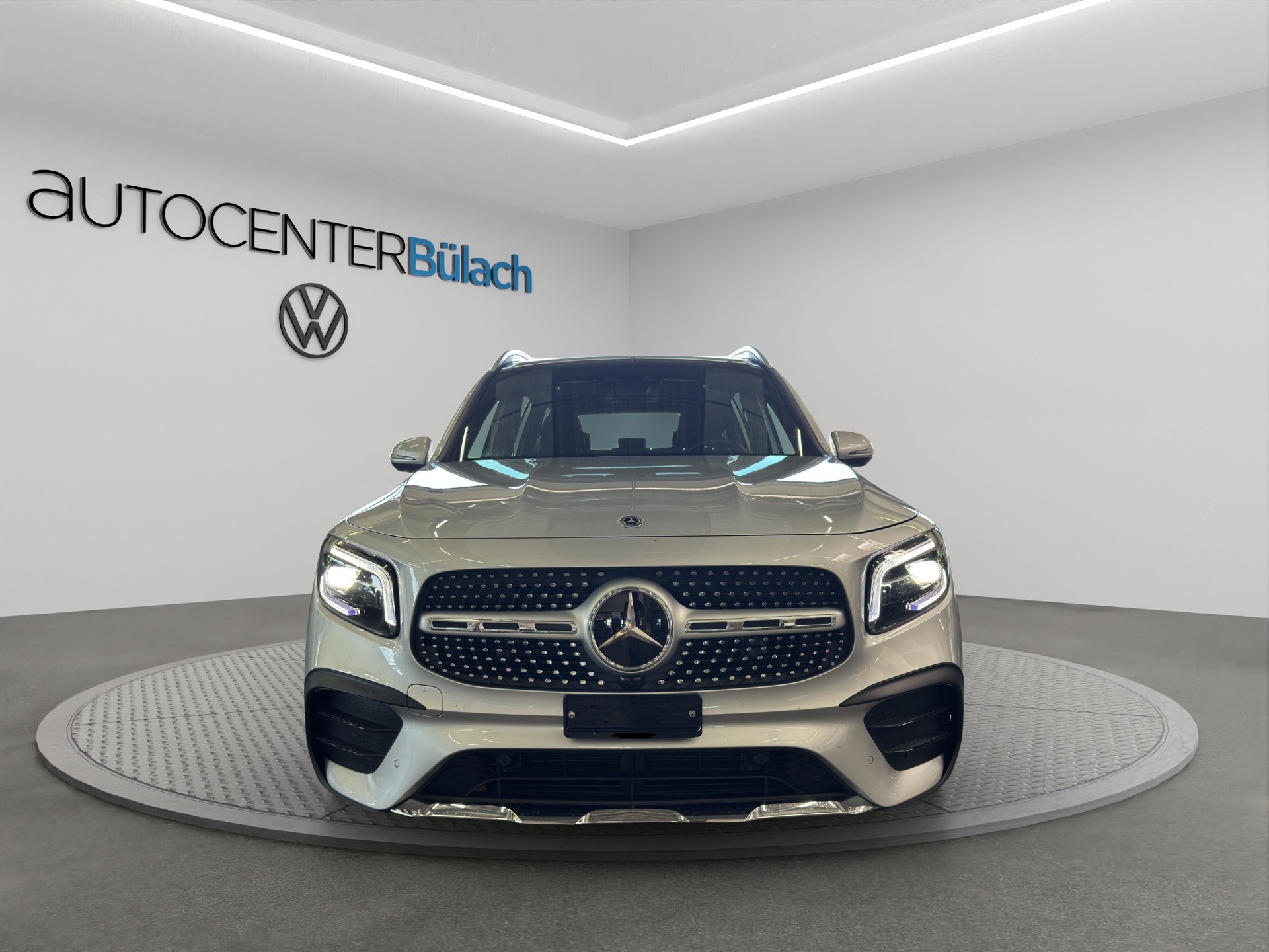 MERCEDES-BENZ GLB 250 4Matic AMG Line 8G-Tronic-image-1