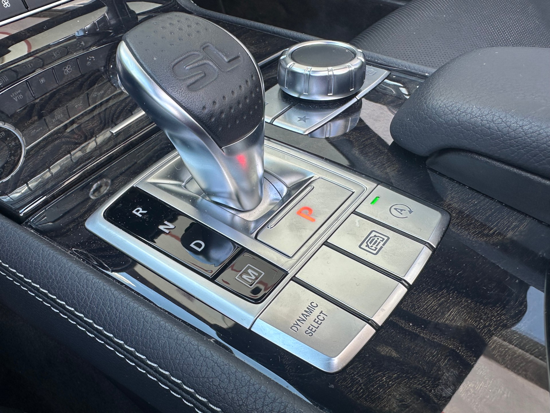 MERCEDES-BENZ SL 400 9G-Tronic-image-16