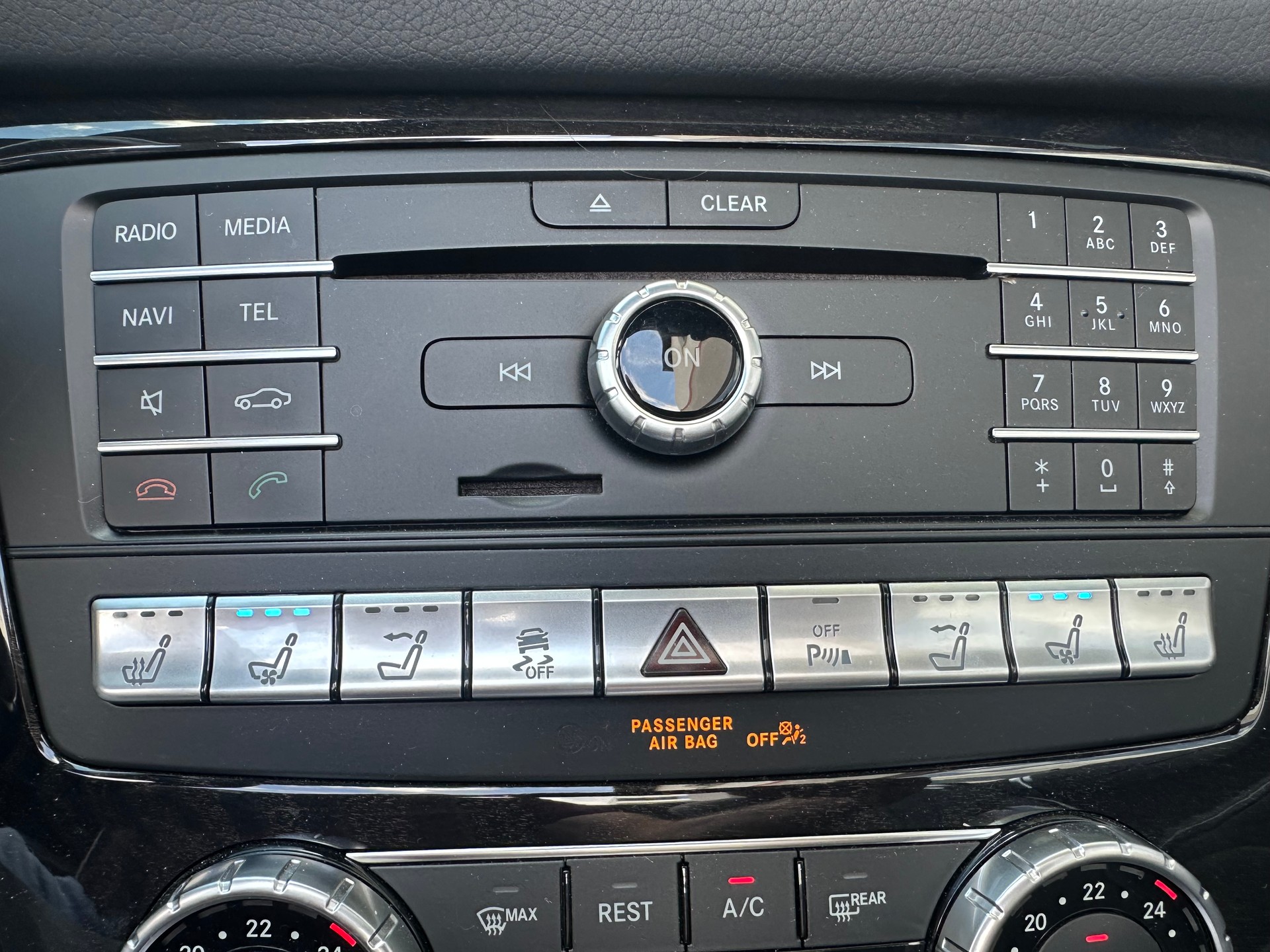 MERCEDES-BENZ SL 400 9G-Tronic-image-12