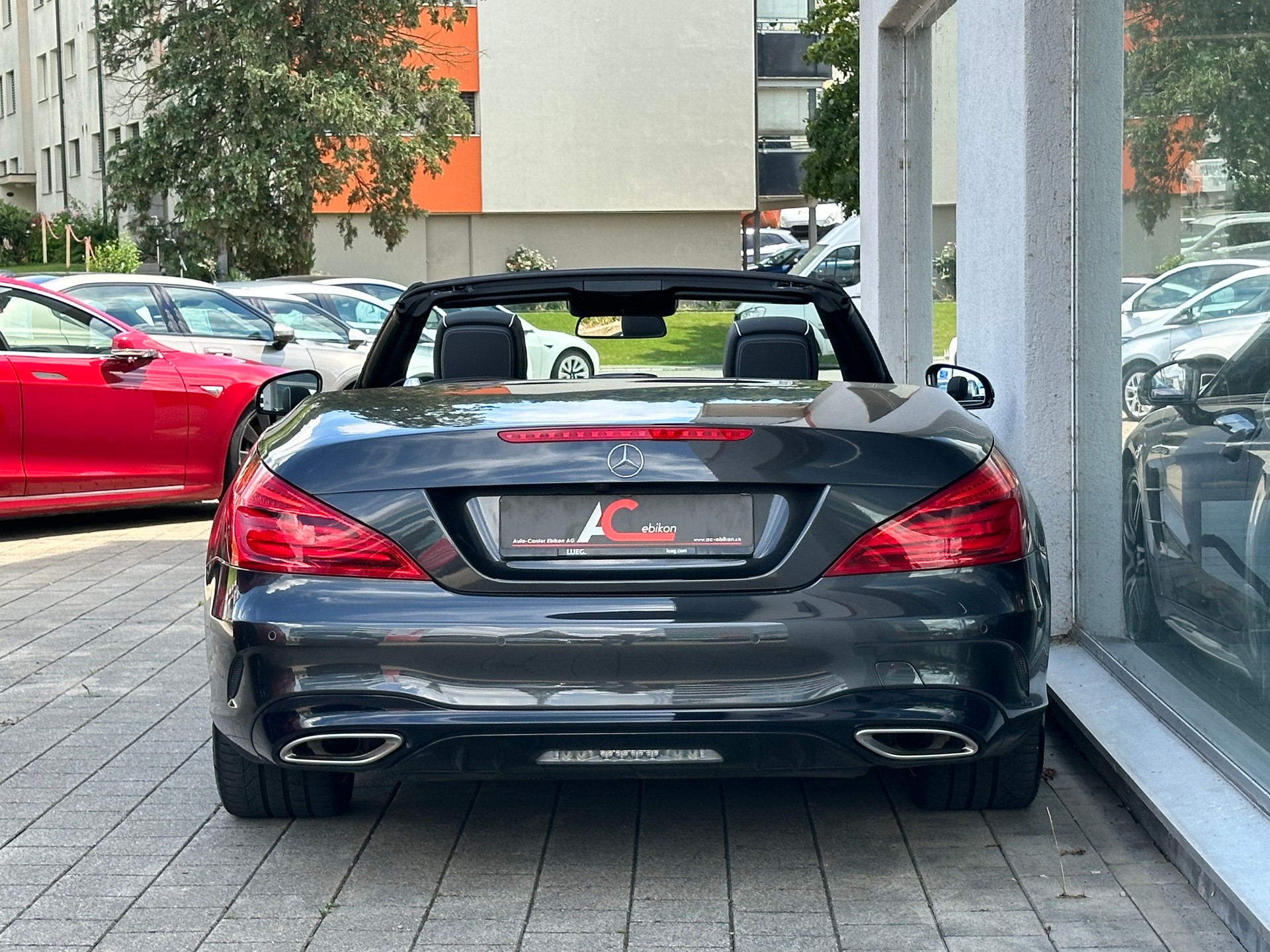 MERCEDES-BENZ SL 400 9G-Tronic-showroom-element-3
