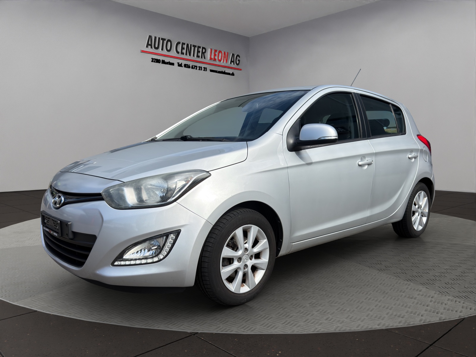 HYUNDAI i20 1.4 Premium Automatic-showroom-element-1
