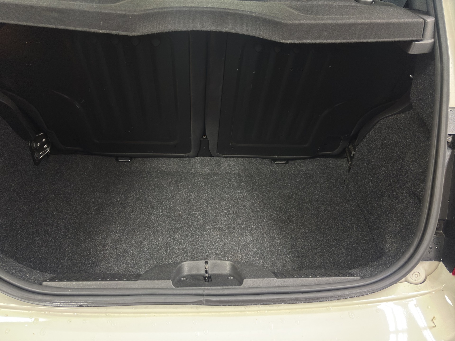 FIAT 595 1.4 16V Turbo Abarth Dualogic-image-19