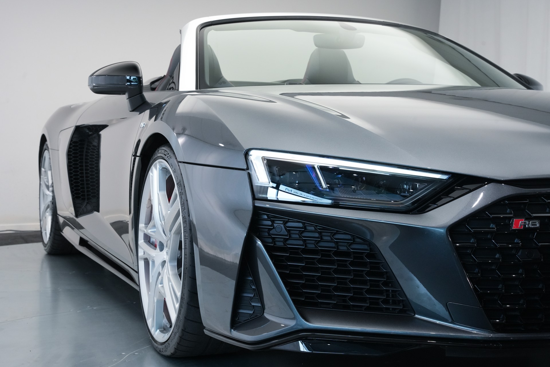 AUDI R8 Spyder performance S-Tronic *Carbon* *B&O*-image-50