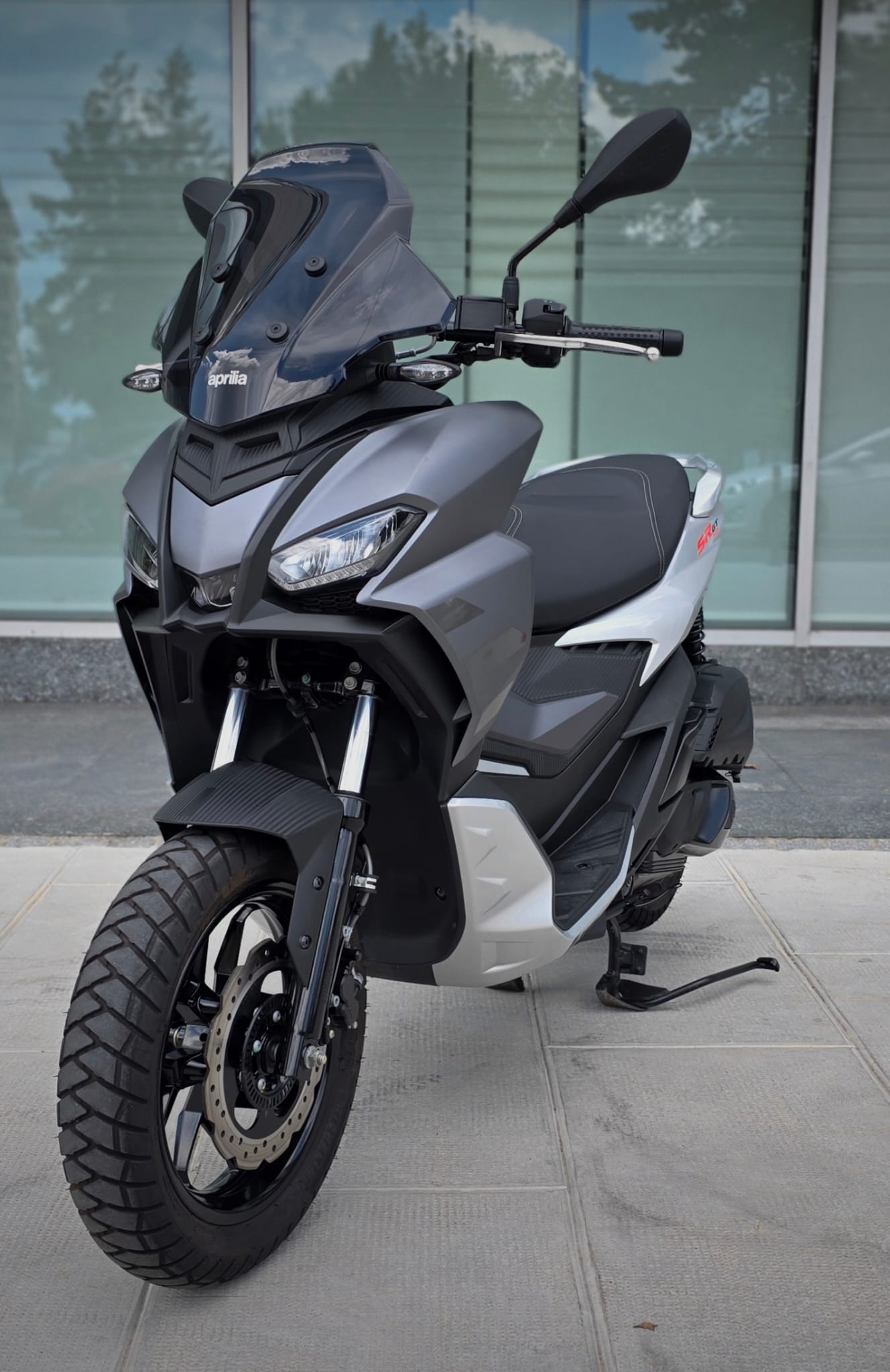 APRILIA SR 125 GT ABS-image-2