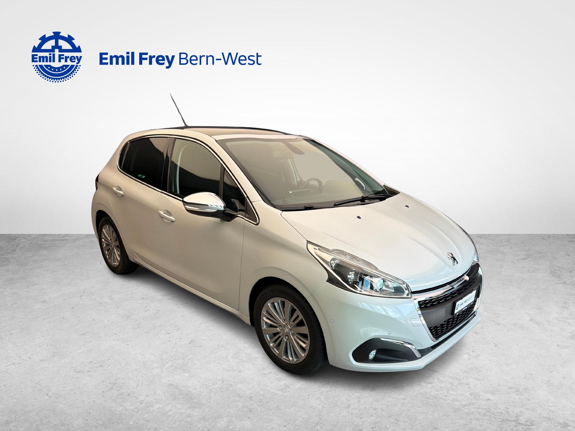 PEUGEOT 208 1.2 PureTech Allure S/S-image-6