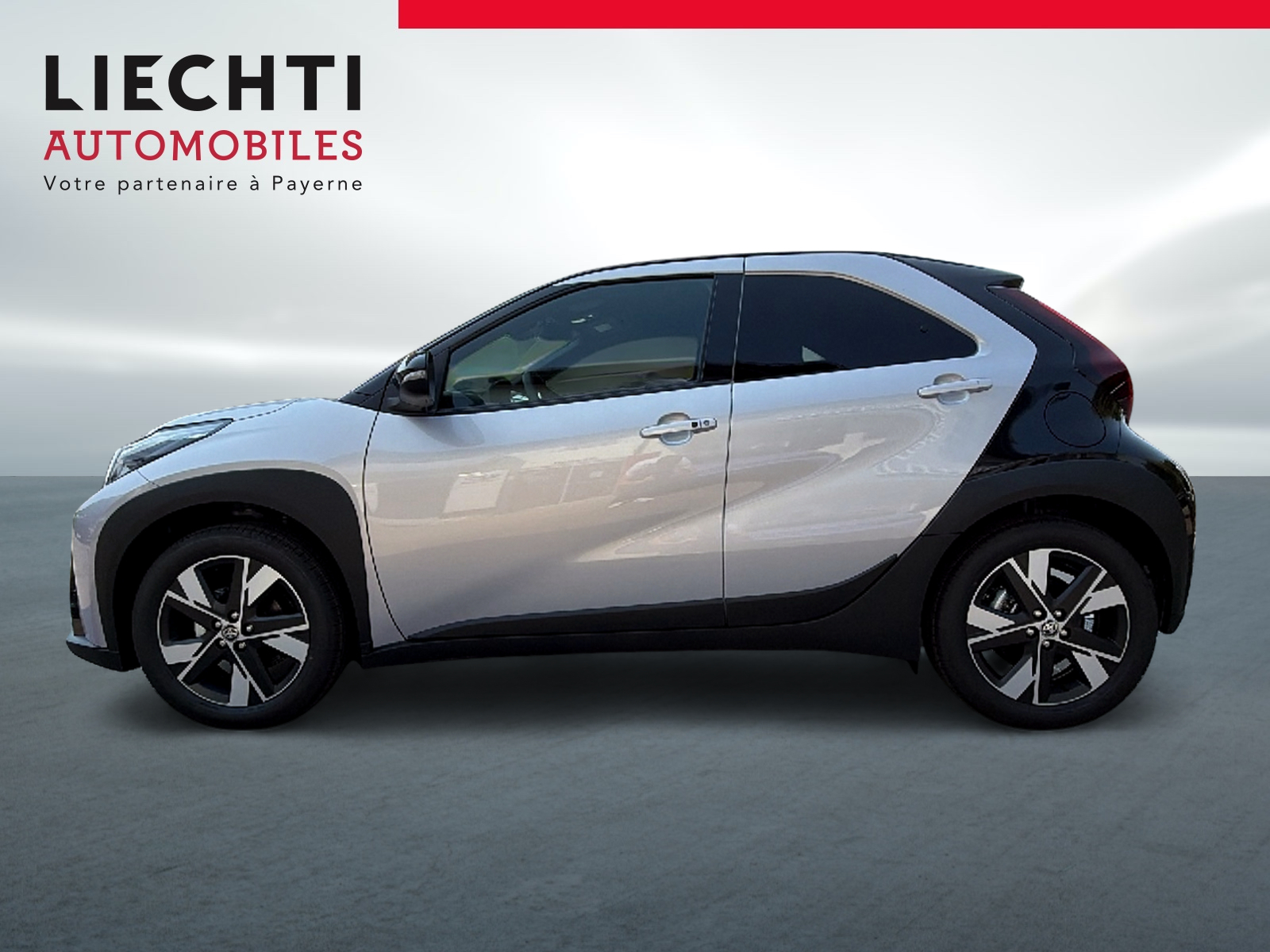 TOYOTA Aygo X 1.5 Trend e-CVT-showroom-element-1