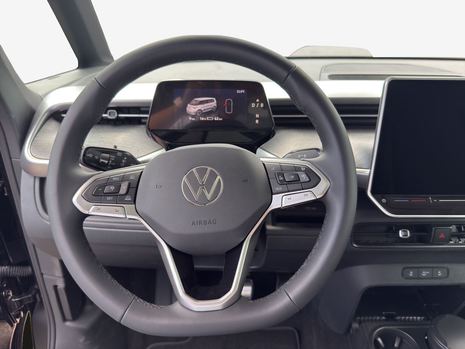 VW ID.Buzz NWB Pro 4 Motion-image-9