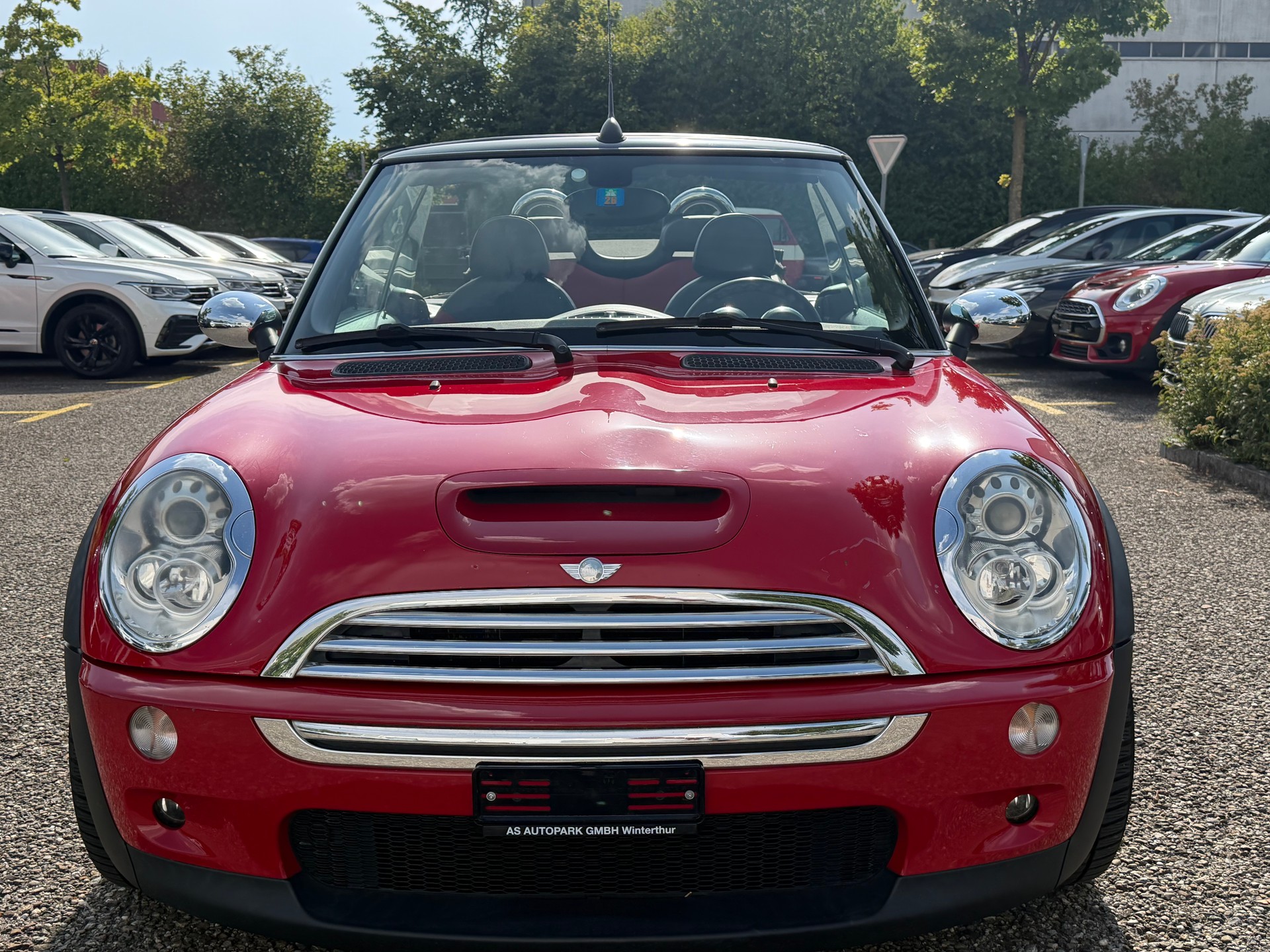 MINI Cooper S Cabriolet-showroom-element-1