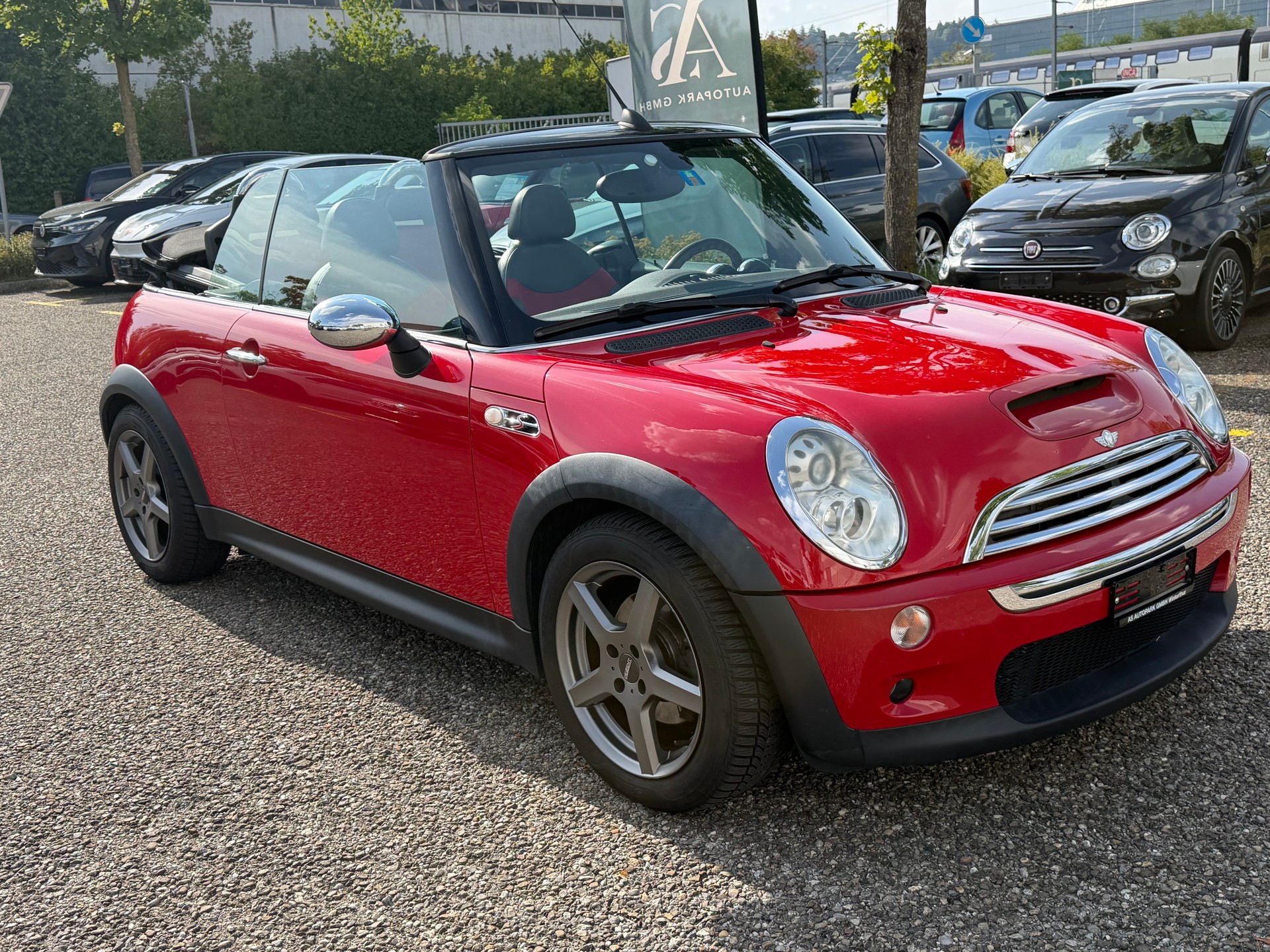MINI Cooper S Cabriolet-showroom-element-2