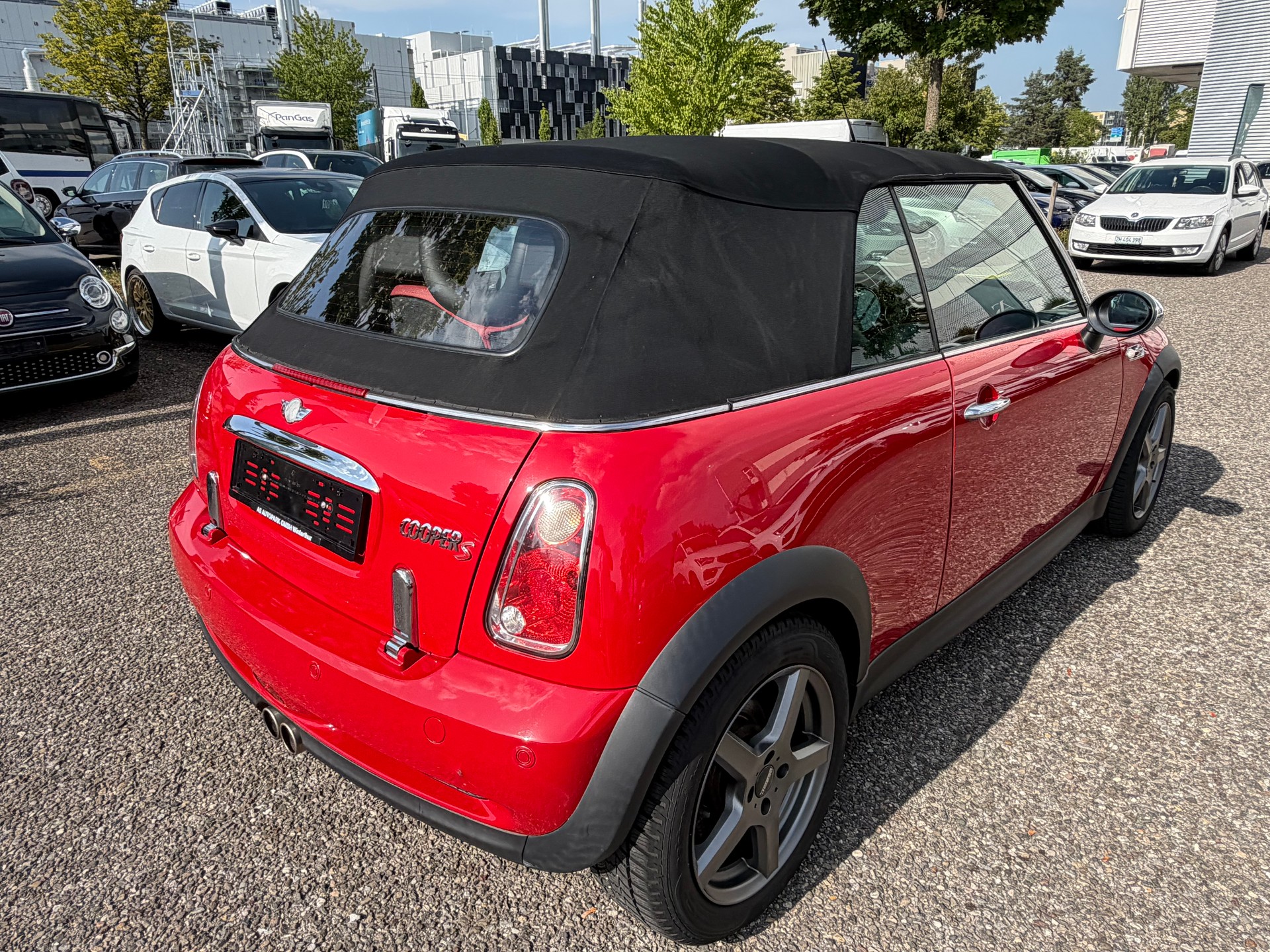 MINI Cooper S Cabriolet-image-21