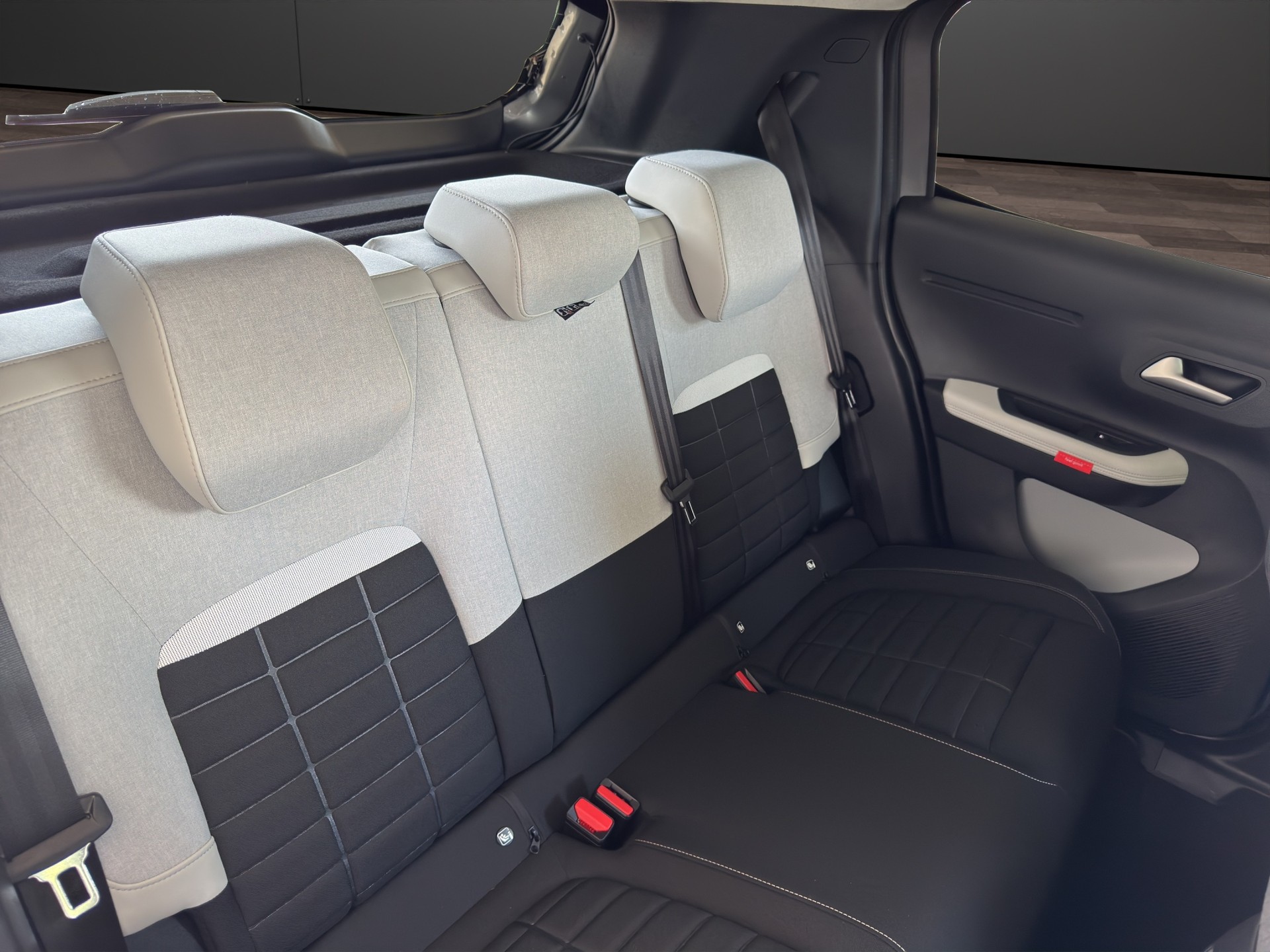 CITROEN C3 1.2 Hybrid Max-image-9