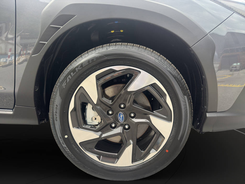 SUBARU Crosstrek 2.0i e-Boxer Swiss Plus-image-7