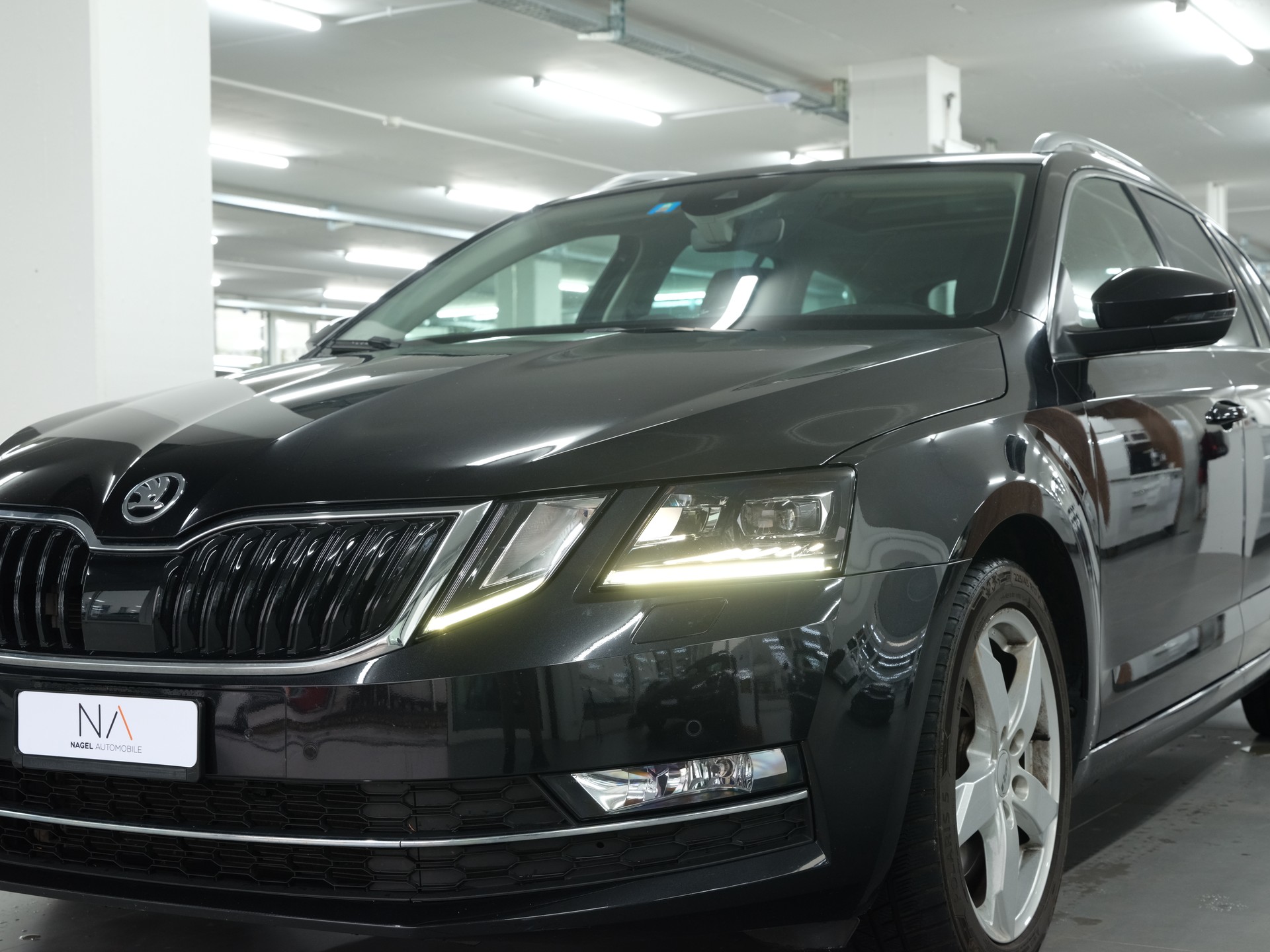SKODA Octavia Combi 2.0 TSI Ambition 4x4 DSG *Panorama* *360 Kamera* *Facelift*-image-8