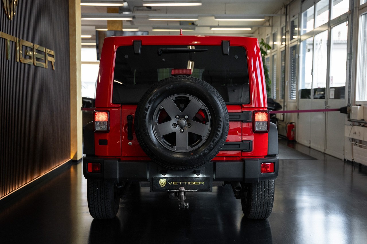 JEEP Wrangler 2.8CRD Unlimited Rubicon Recon Aut.-image-4