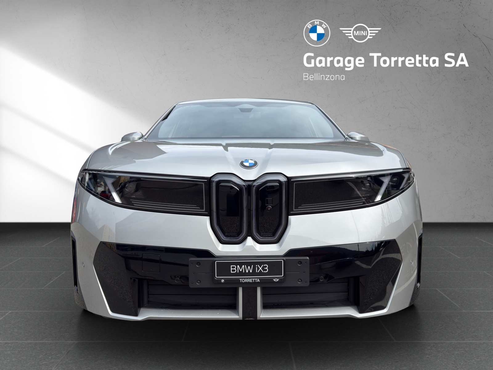 BMW iX3 40 M Sport-image-7