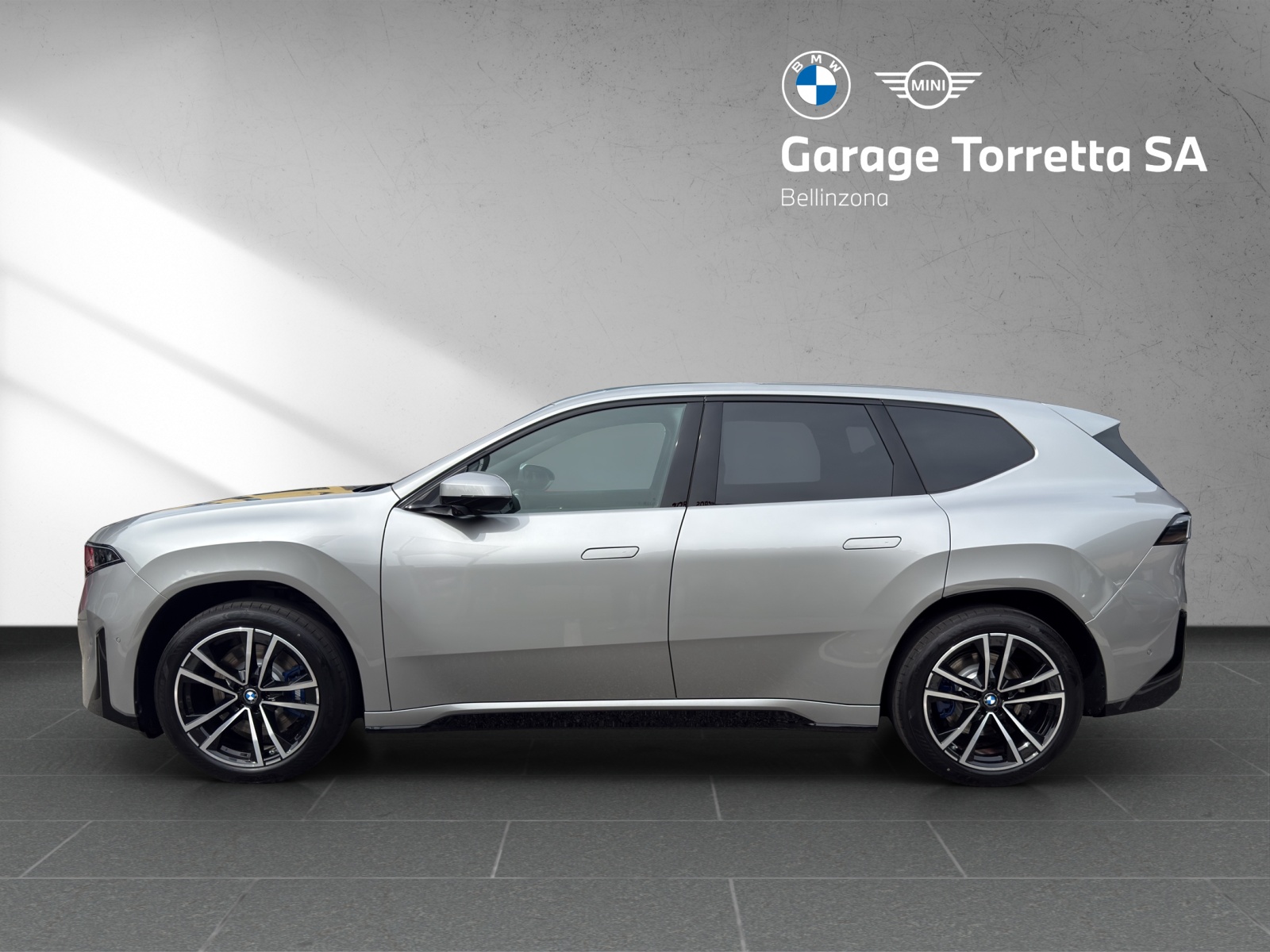 BMW iX3 40 M Sport-showroom-element-1