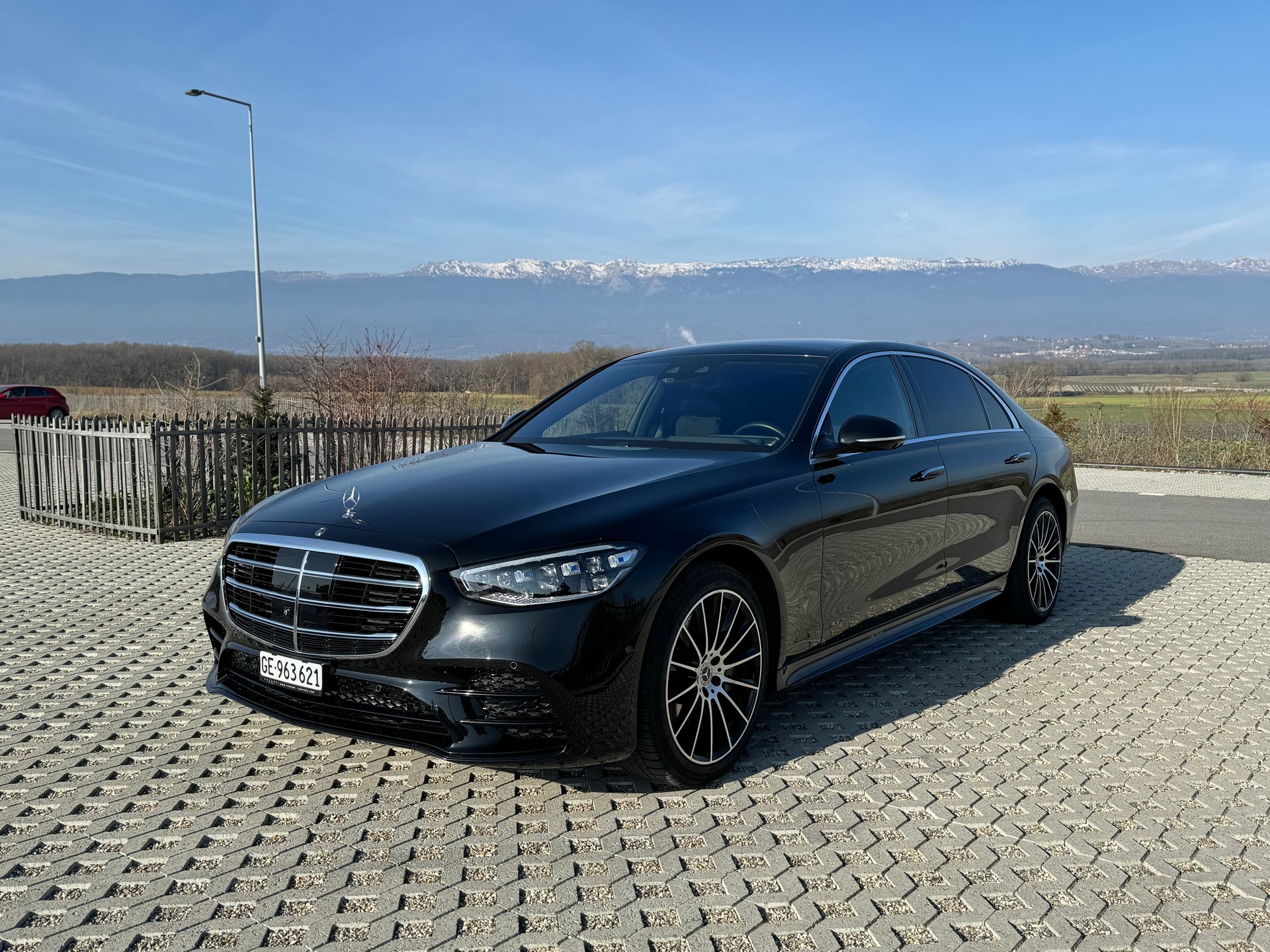 MERCEDES-BENZ S 350 d AMG Line 4matic lang-image-1
