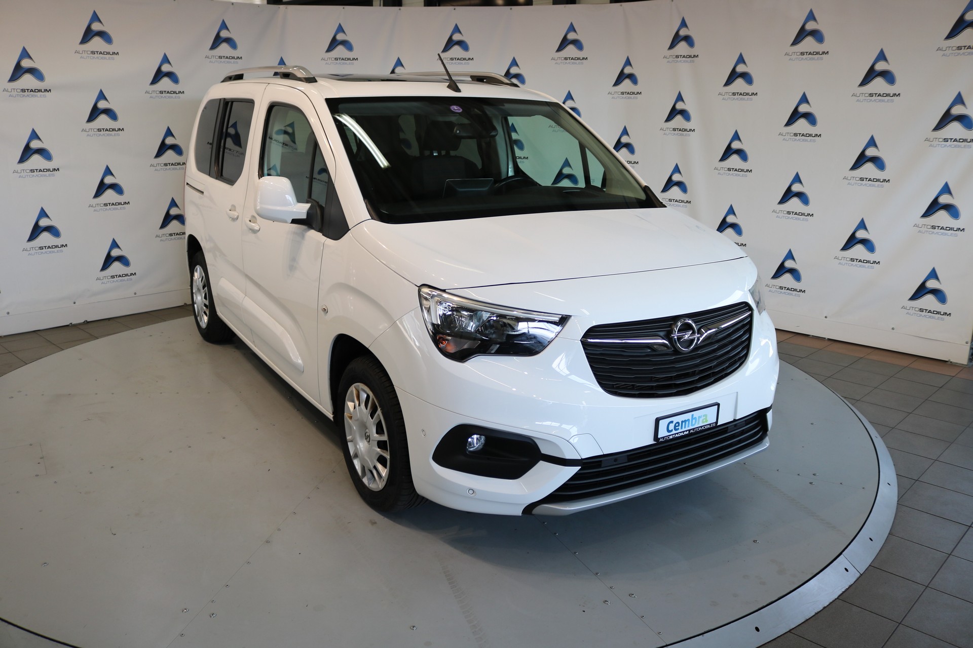 OPEL Combo Life 1.2 Innovation-image-5