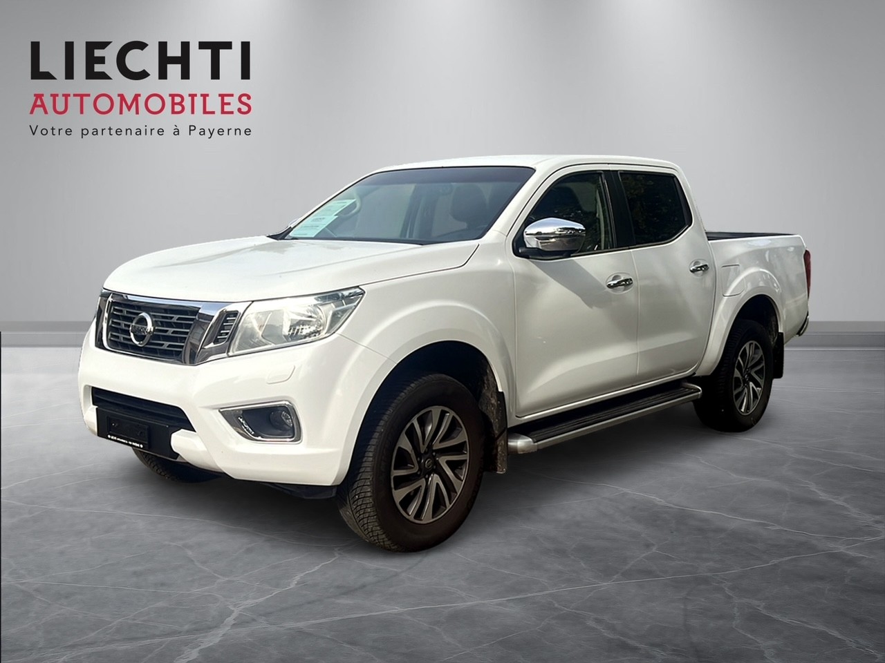 NISSAN Navara Double Cab Tekna 2.3 dCi 4WD