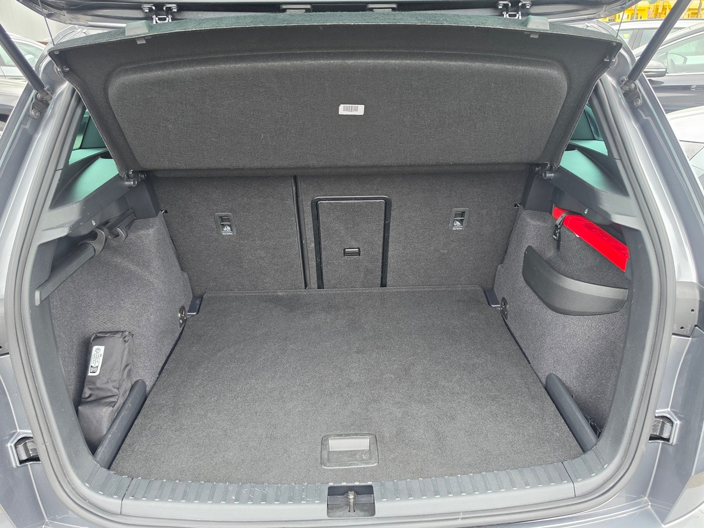 SKODA Karoq 2.0 TSI SportLine 4x4 DSG-image-4