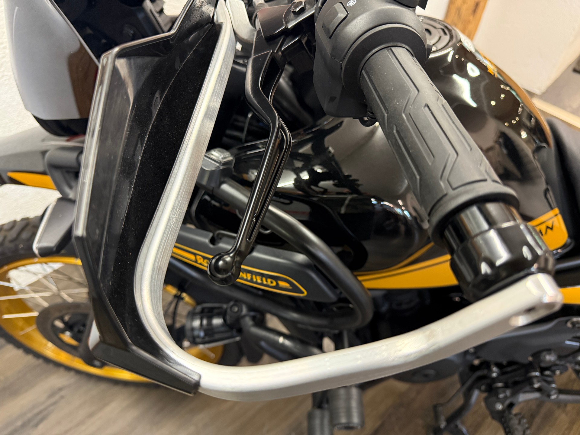 ROYAL ENFIELD Himalayan 452 Tubeless-image-10