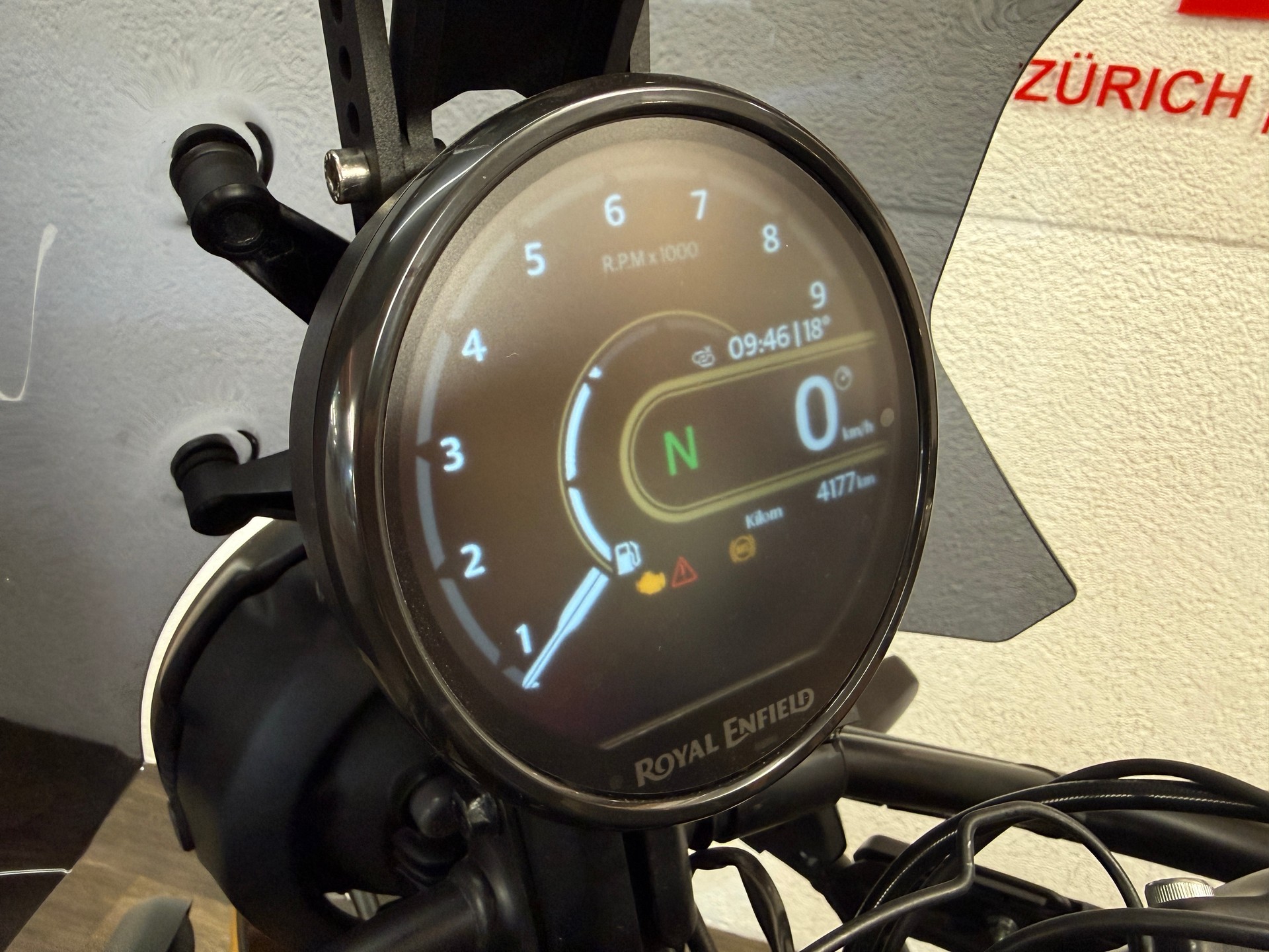 ROYAL ENFIELD Himalayan 452 Tubeless-image-8