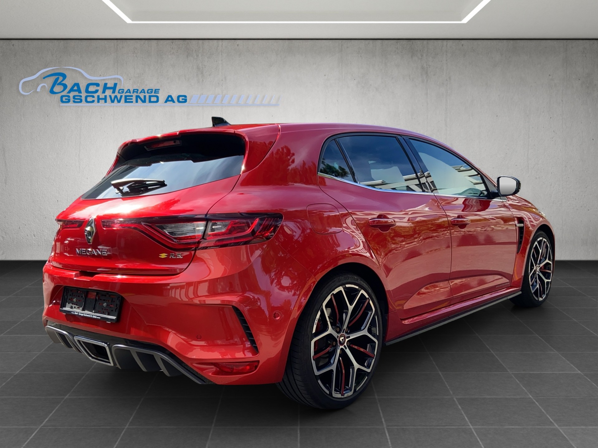 RENAULT Mégane Trophy 300 EDC-showroom-element-3