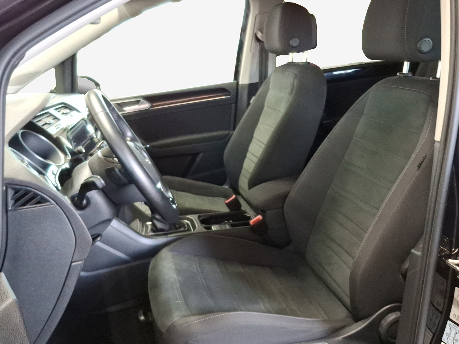 VW Touran 2.0 TDI BlueMotion Technology Highline DSG-image-7