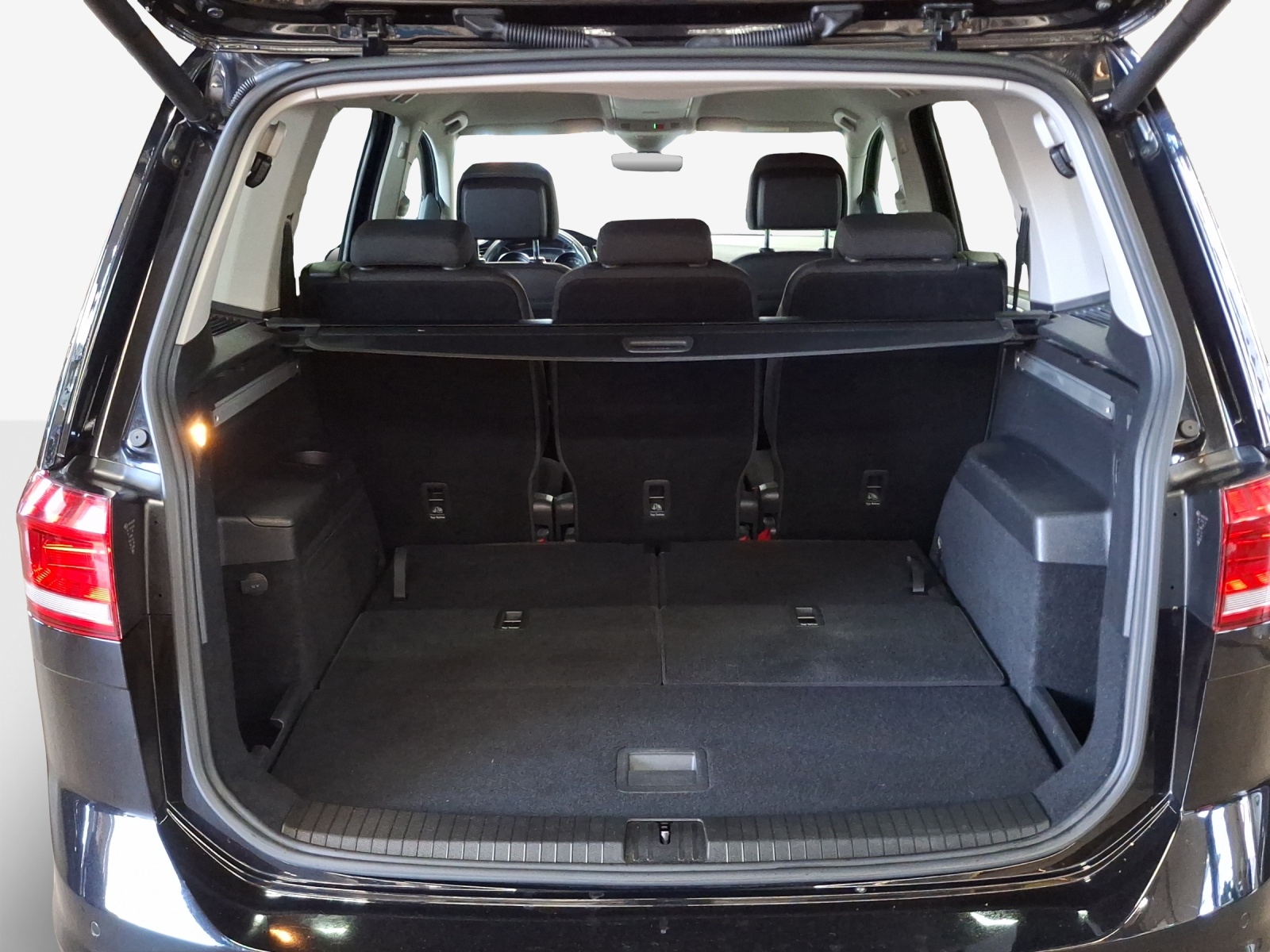 VW Touran 2.0 TDI BlueMotion Technology Highline DSG-image-12