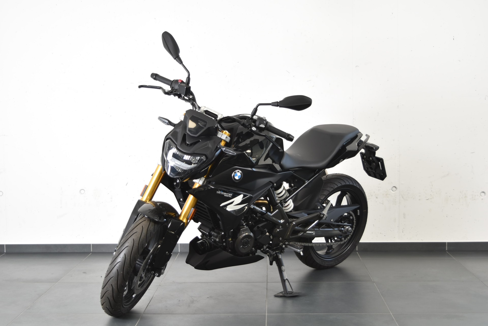 BMW G 310 R-image-1